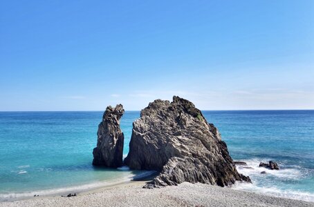 Monterosso Rock2.jpeg