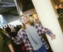 kurt cobain nirvana GIF kurt cobain nirvana GIF