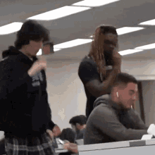 1752158162912.gif