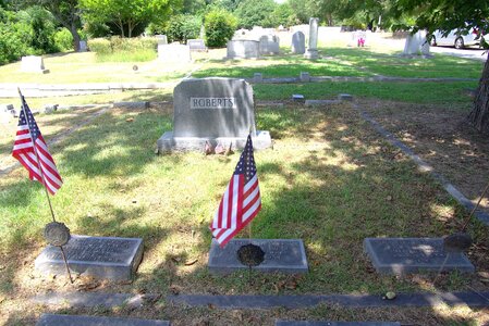 Camden_Quaker_Roberts_Brothers.JPG Camden_Quaker_Roberts_Brothers.JPG