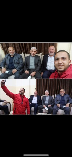 anas-al-sharif-taking-a-fan-photo-with-hamas-leaders-v0-p3ls9wpesuif1.jpeg