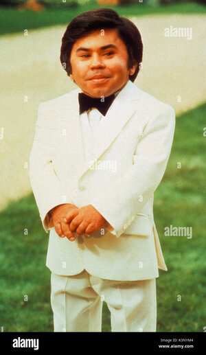 eries-1977-1984-herve-villechaize-as-tattoo-K3NYM4.jpg