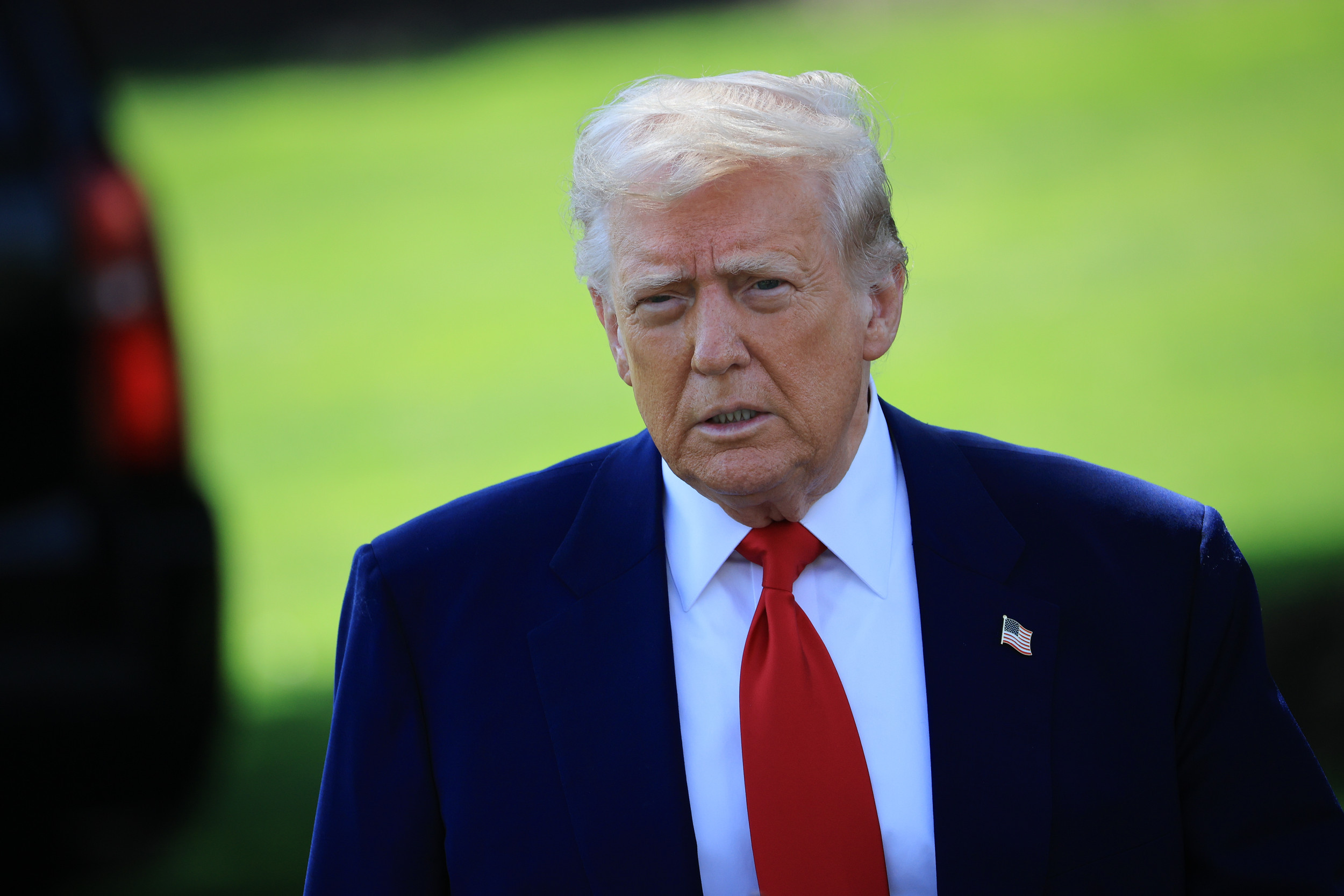www.newsweek.com